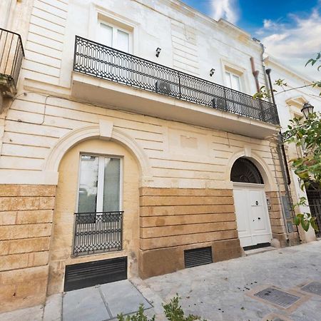 Lecce Santa Chiara Terrace Piano Rialzatoアパートメント エクステリア 写真
