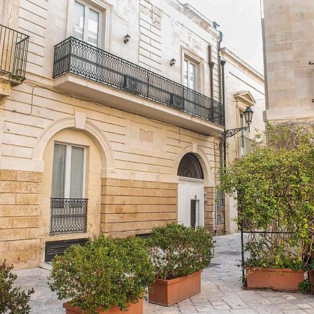 Lecce Santa Chiara Terrace Piano Rialzatoアパートメント エクステリア 写真
